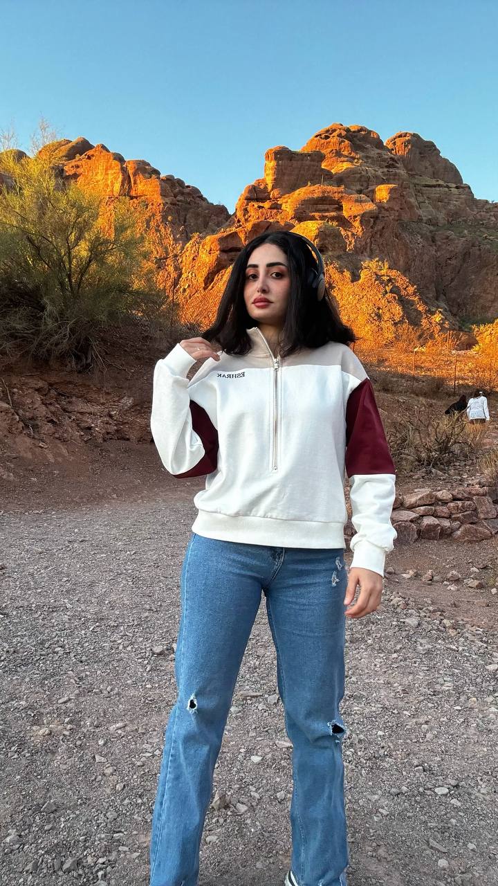 sweatshirt
